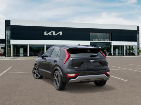 More photos of 2025 Kia Niro EX Touring at Cable Dahmer Kia of Lee's Summit, MO