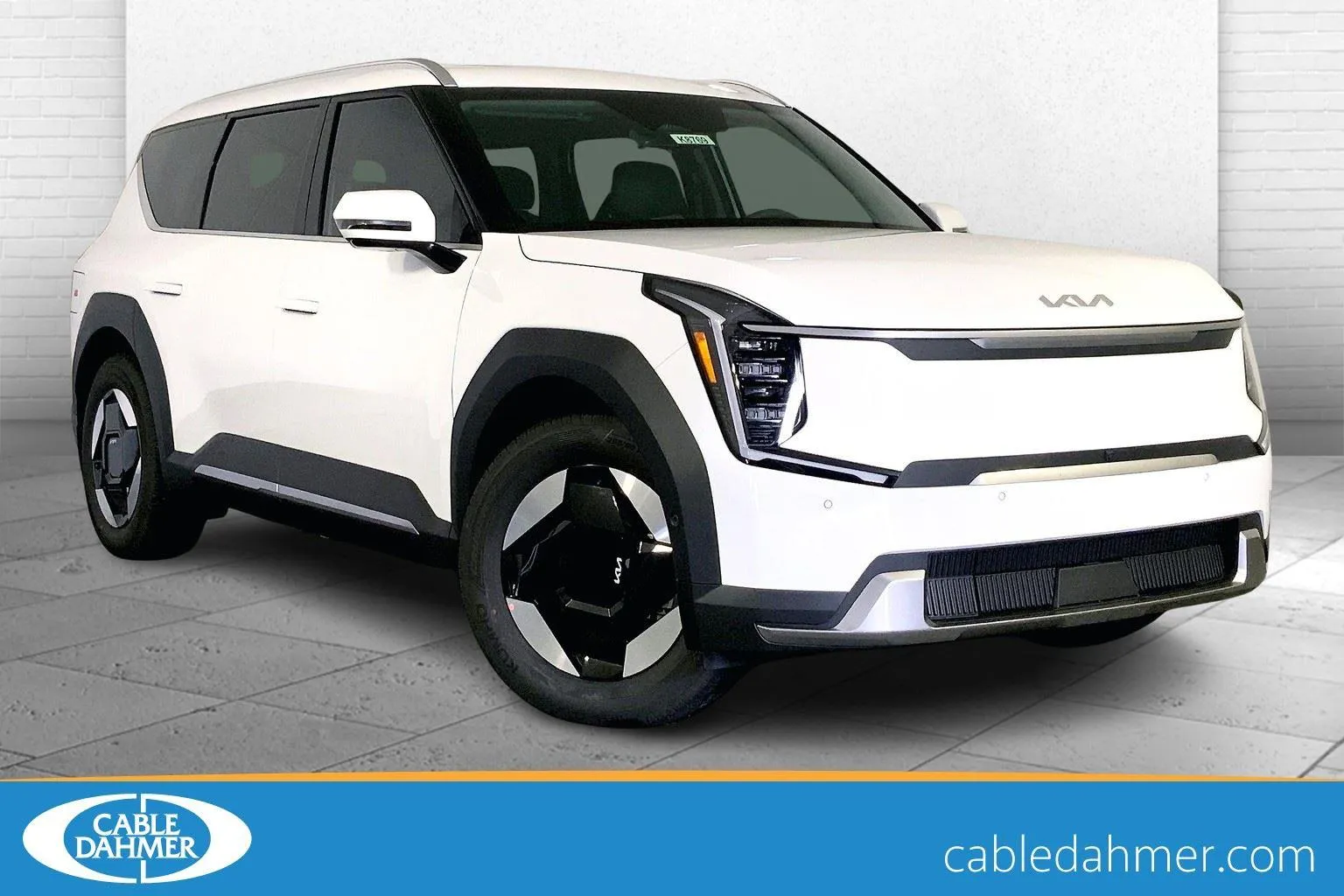 White 2026 Kia EV9 Wind for sale in Lee's Summit, MO