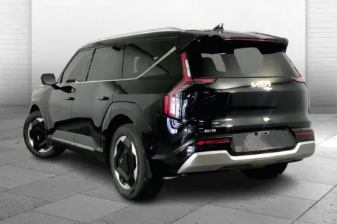 Another view of 2026 KIA EV9 Land for sale in Lee's Summit, MO at Cable Dahmer Kia of Lee's Summit