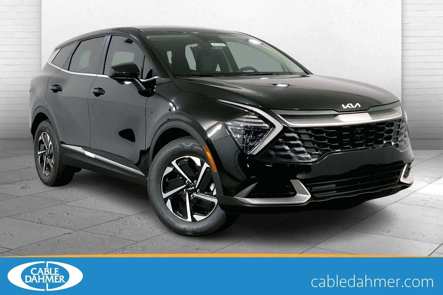 Black 2025 Kia Sportage Hybrid LX for sale in Lee's Summit, MO