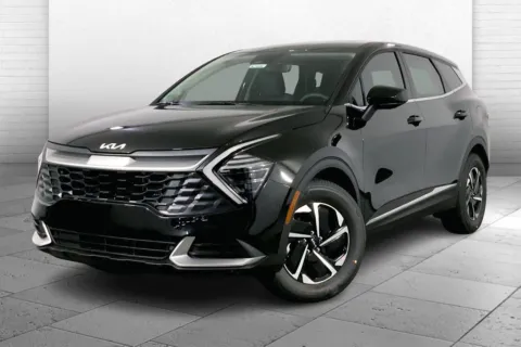 Photos of 2025 Kia Sportage Hybrid LX for sale in Lee's Summit, MO at Cable Dahmer Kia of Lee's Summit