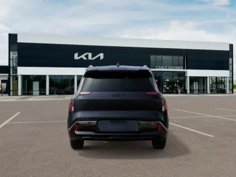 More photos of 2026 KIA EV9 Land at Cable Dahmer Kia of Lee's Summit, MO