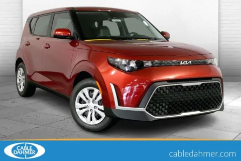 Orange 2025 Kia Soul LX for sale in Lee's Summit, MO