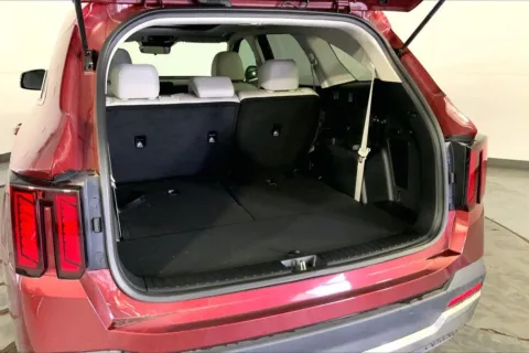 More photos of 2025 Kia Sorento S at Cable Dahmer Kia of Lee's Summit, MO