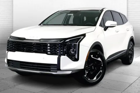 Photos of 2026 Kia Sportage Hybrid S for sale in Lee's Summit, MO at Cable Dahmer Kia of Lee's Summit