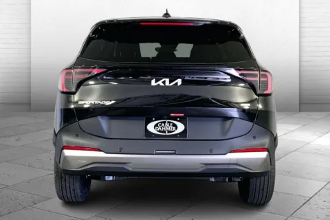 More photos of 2026 Kia Sportage Hybrid S at Cable Dahmer Kia of Lee's Summit, MO