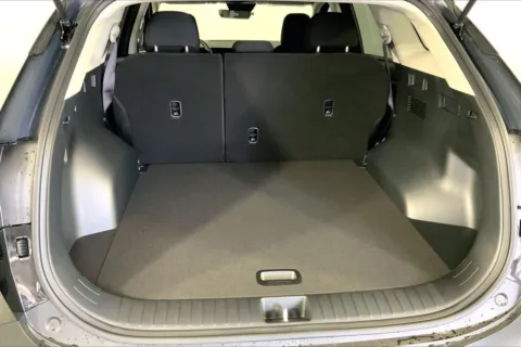 More photos of 2026 Kia Sportage Hybrid S at Cable Dahmer Kia of Lee's Summit, MO