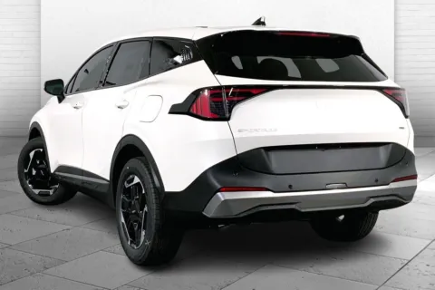 Another view of 2026 Kia Sportage Hybrid S for sale in Lee's Summit, MO at Cable Dahmer Kia of Lee's Summit