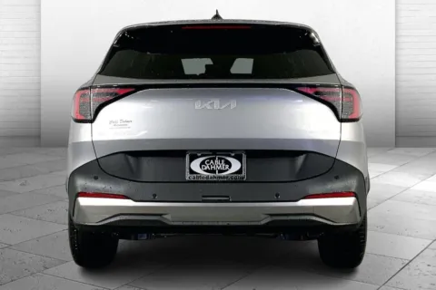 More photos of 2026 Kia Sportage Hybrid LX at Cable Dahmer Kia of Lee's Summit, MO
