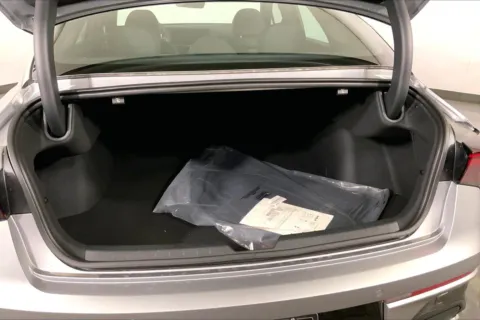 More photos of 2026 Kia K5 GT at Cable Dahmer Kia of Lee's Summit, MO