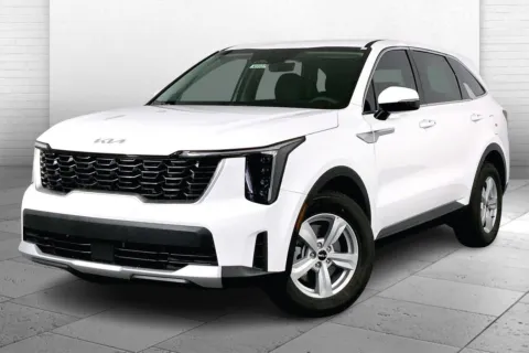 Photos of 2026 Kia Sorento LX for sale in Lee's Summit, MO at Cable Dahmer Kia of Lee's Summit