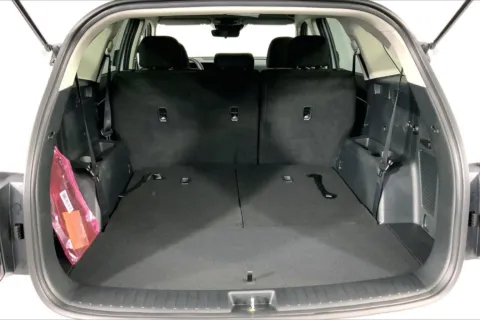 More photos of 2026 Kia Sorento LX at Cable Dahmer Kia of Lee's Summit, MO