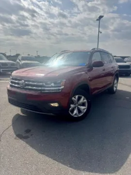 Red 2019 Volkswagen Atlas 3.6L V6 SE for sale in Lee's Summit, MO