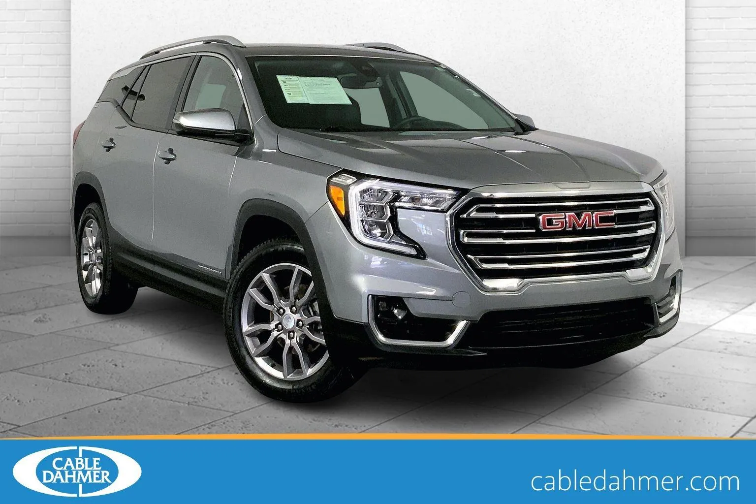 Used 2024 GMC Terrain SLT with VIN 3GKALVEG8RL176135 for sale in Kansas City