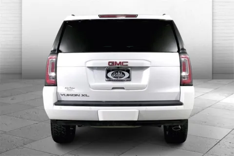 Another view of 2020 GMC Yukon XL SLT for sale in Lee's Summit, MO at Cable Dahmer Kia of Lee's Summit