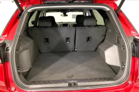 More photos of 2023 Chevrolet Equinox LT at Cable Dahmer Kia of Lee's Summit, MO