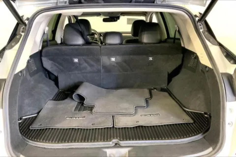 More photos of 2022 Nissan Murano Platinum at Cable Dahmer Kia of Lee's Summit, MO