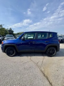 Photos of 2019 Jeep Renegade Sport for sale in Lee's Summit, MO at Cable Dahmer Kia of Lee's Summit