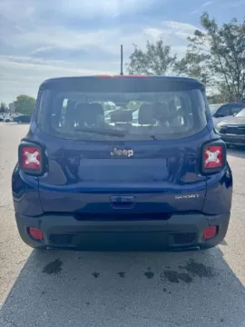 More photos of 2019 Jeep Renegade Sport at Cable Dahmer Kia of Lee's Summit, MO