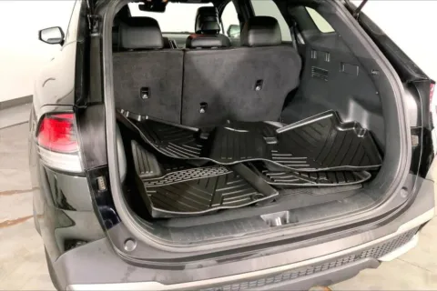 More photos of 2024 Kia Sportage X-Line at Cable Dahmer Kia of Lee's Summit, MO