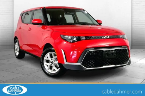 Red 2024 Kia Soul LX for sale in Lee's Summit, MO