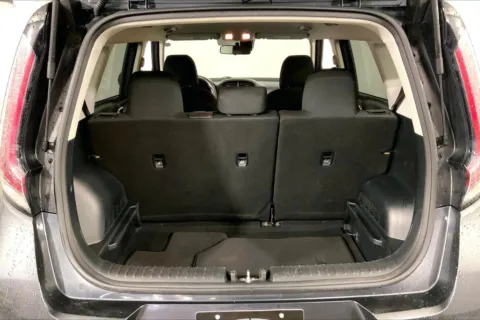 More photos of 2023 Kia Soul LX at Cable Dahmer Kia of Lee's Summit, MO