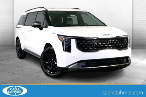 White 2026 Kia Carnival Hybrid SX for sale in Lee's Summit, MO