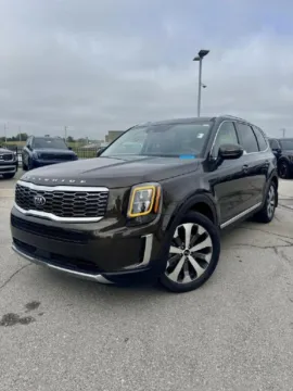 Green 2021 Kia Telluride EX for sale in Lee's Summit, MO