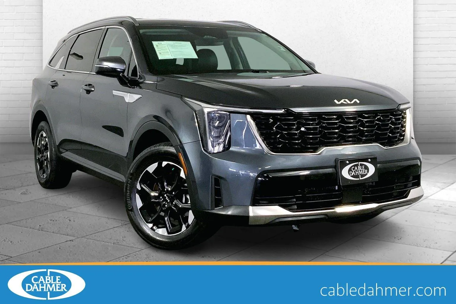 Used 2024 Kia Sorento S with VIN 5XYRLDJC5RG275451 for sale in Kansas City