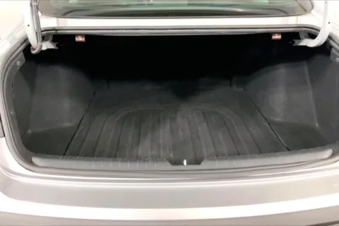 More photos of 2023 Hyundai Sonata SEL Plus at Cable Dahmer Kia of Lee's Summit, MO