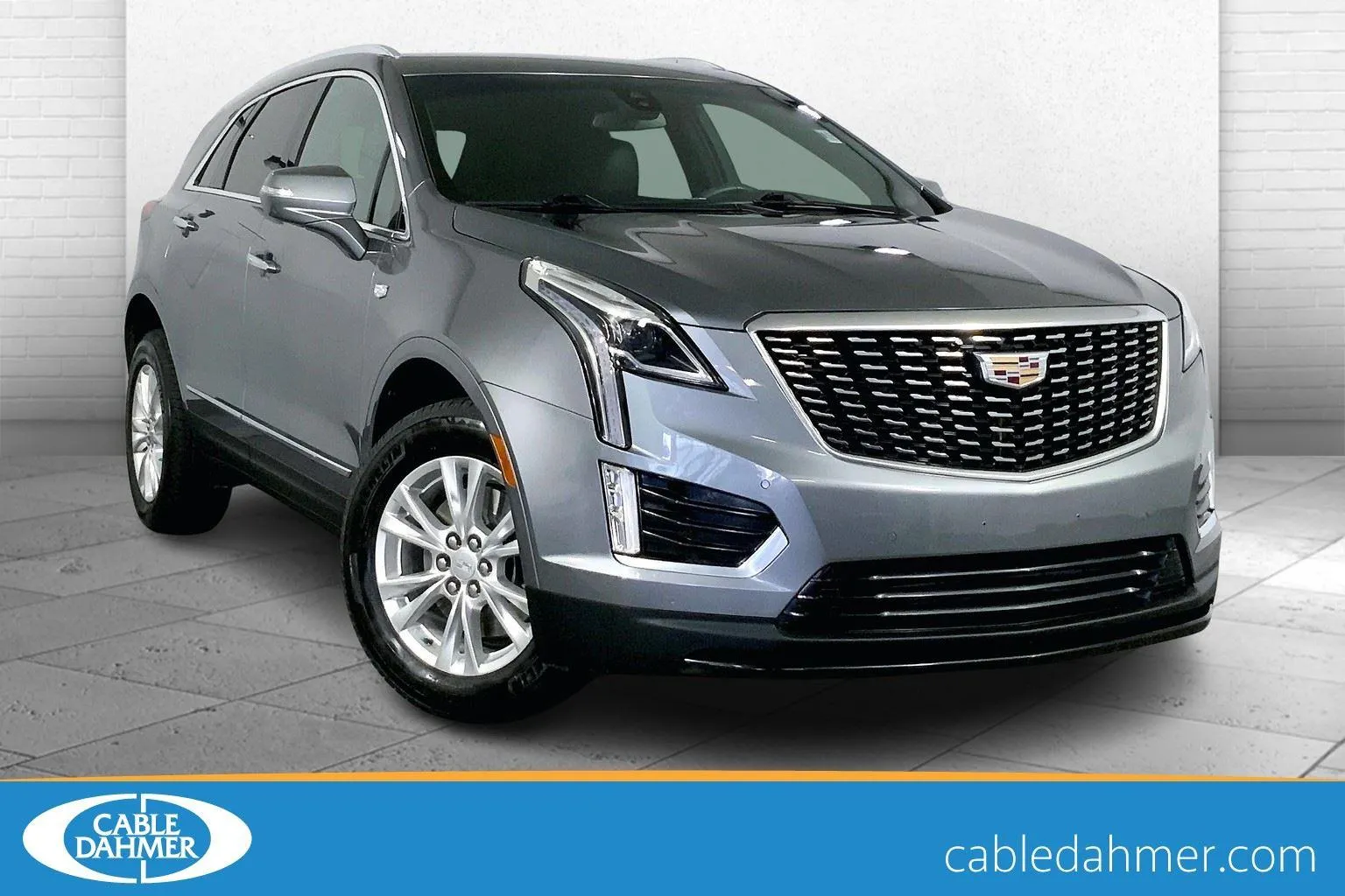 Gray 2021 Cadillac XT5 AWD Luxury for sale in Lee's Summit, MO