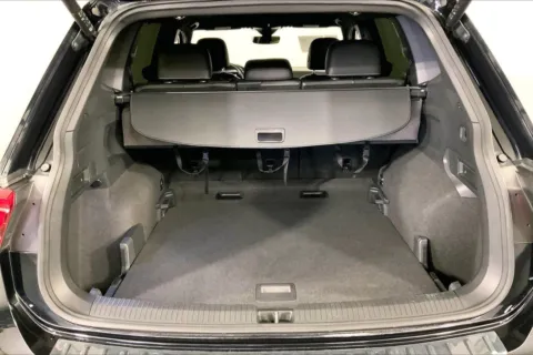 More photos of 2022 Volkswagen Tiguan SE R-Line Black at Cable Dahmer Kia of Lee's Summit, MO