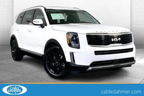 White 2022 Kia Telluride EX for sale in Lee's Summit, MO