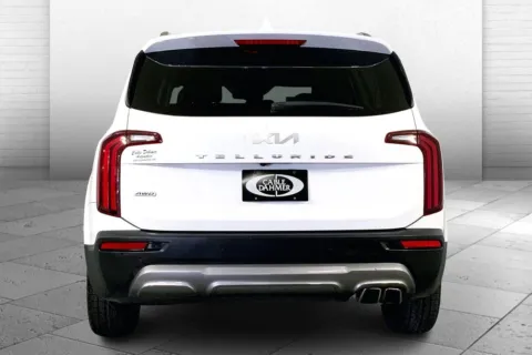 Another view of 2022 Kia Telluride EX for sale in Lee's Summit, MO at Cable Dahmer Kia of Lee's Summit
