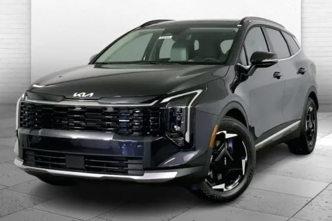 Photos of 2026 Kia Sportage EX for sale in Lee's Summit, MO at Cable Dahmer Kia of Lee's Summit