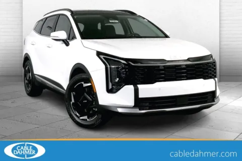 White 2026 Kia Sportage EX for sale in Lee's Summit, MO