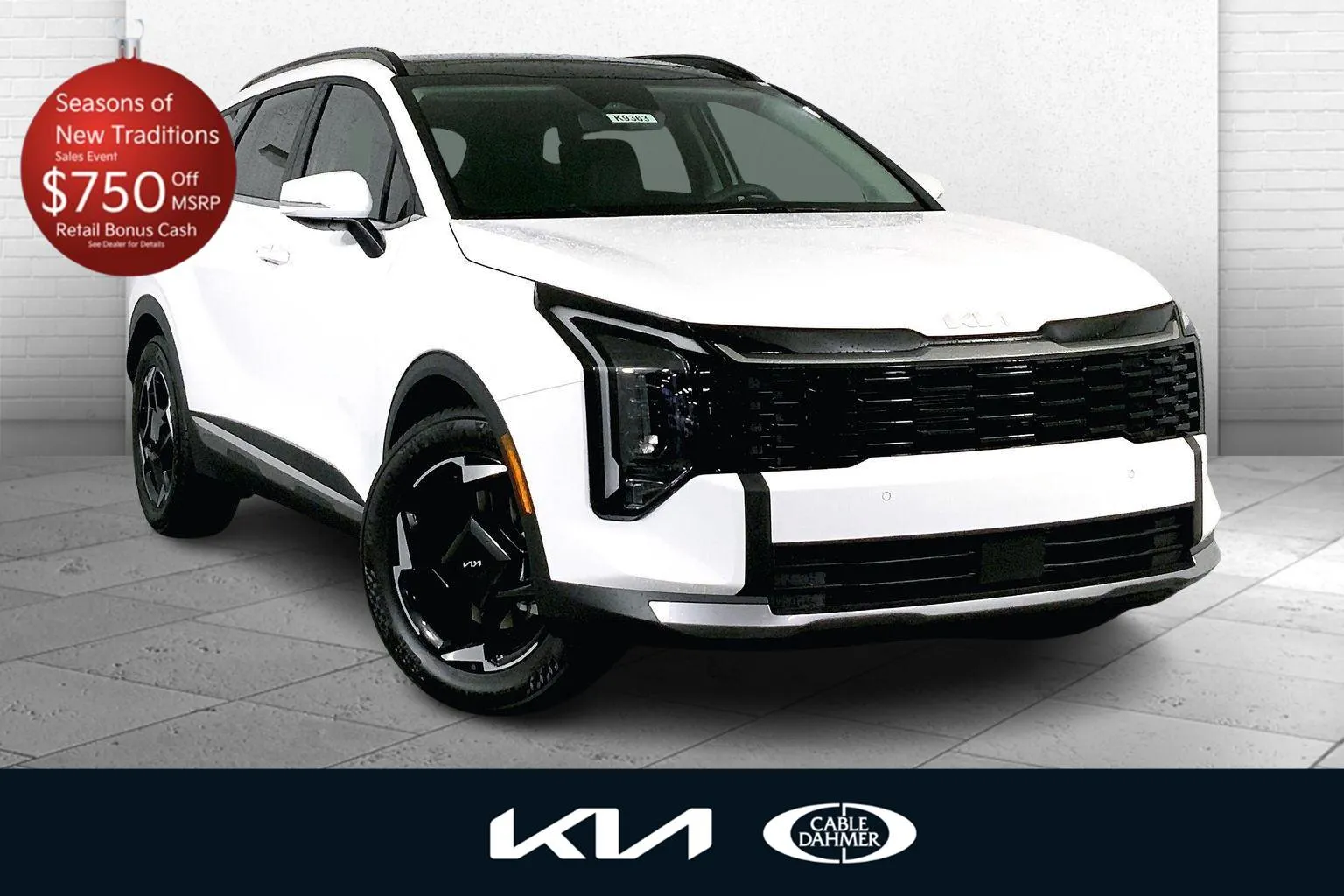 White 2026 Kia Sportage EX for sale in Lee's Summit, MO