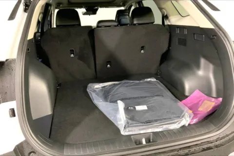 More photos of 2026 Kia Sportage EX at Cable Dahmer Kia of Lee's Summit, MO