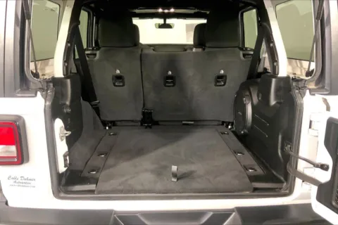 More photos of 2021 Jeep Wrangler Unlimited Sahara at Cable Dahmer Kia of Lee's Summit, MO