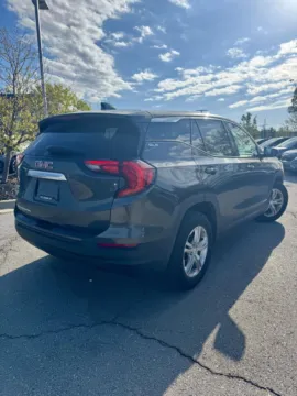 More photos of 2019 GMC Terrain SLE at Cable Dahmer Kia of Lee's Summit, MO