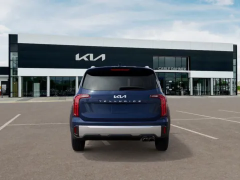 More photos of 2025 Kia Telluride S at Cable Dahmer Kia of Lee's Summit, MO