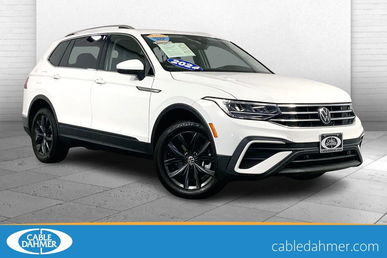 White 2024 Volkswagen Tiguan Wolfsburg Edition for sale in Lee's Summit, MO