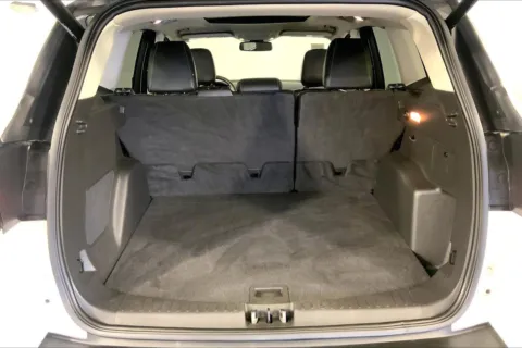 More photos of 2018 Ford Escape Titanium at Cable Dahmer Kia of Lee's Summit, MO