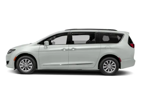 Another view of 2017 Chrysler Pacifica Touring-L for sale in Lee's Summit, MO at Cable Dahmer Kia of Lee's Summit