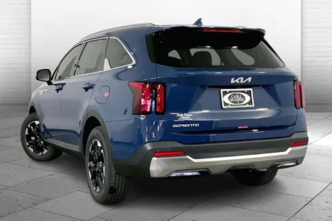 Another view of 2026 Kia Sorento S for sale in Lee's Summit, MO at Cable Dahmer Kia of Lee's Summit
