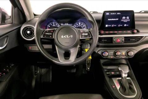 More photos of 2024 Kia Forte LXS at Cable Dahmer Kia of Lee's Summit, MO