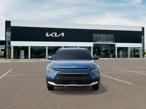Photos of 2025 Kia Niro EX for sale in Lee's Summit, MO at Cable Dahmer Kia of Lee's Summit