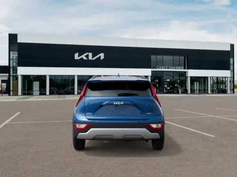 More photos of 2025 Kia Niro EX at Cable Dahmer Kia of Lee's Summit, MO
