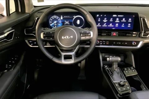 More photos of 2025 Kia Sportage SX-Prestige at Cable Dahmer Kia of Lee's Summit, MO
