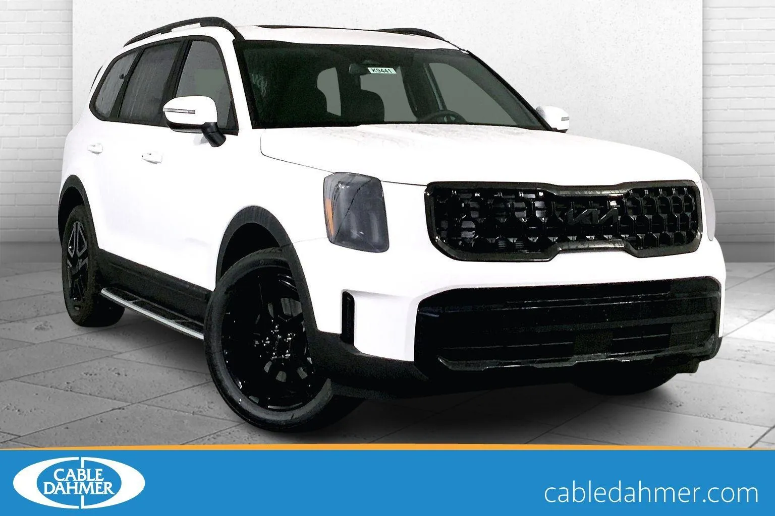 White 2025 Kia Telluride EX X-Line for sale in Lee's Summit, MO